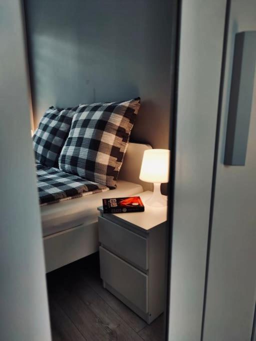Apartament Poniatowskiego Z Parkingiem Гливице Экстерьер фото